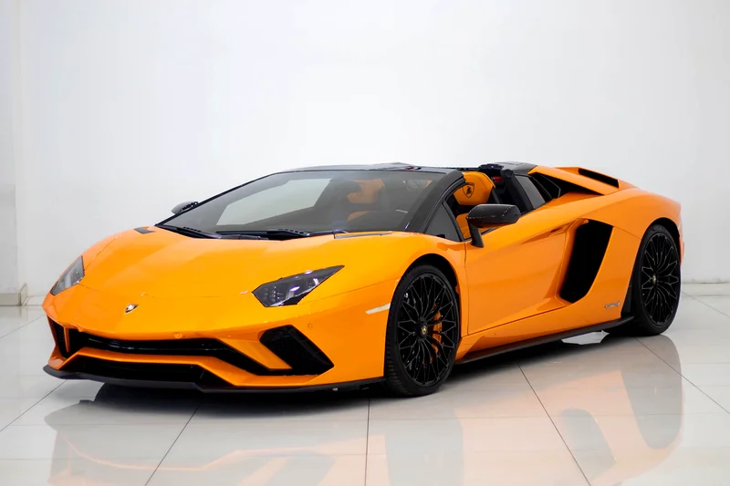 لامبورغيني أفينتادور إس رودستر 2019 FSH - بدون خدوش 100٪ - مالك واحد63490820313473110