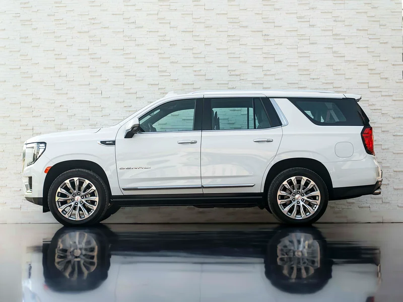 BACK-TO-SCHOOL DEALS • YUKON DENALI • 6.2L V8 • OFFICIAL AGENCY WARRANTY • 1 OWNER • LIKE NEW63490630884099113