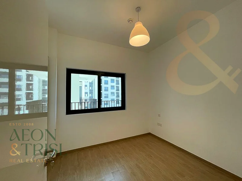 Stunning Views | 2 BHK | Near Metro | The Nook63725182685953114