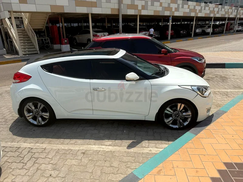 Hyundai veloster63406906268417114