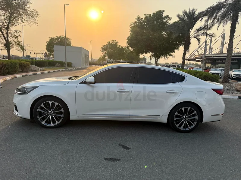 KIA KADENZA 2018 MODEL GCC FIRST OWNER FULL OPTION ACCIDENT FREE63482219274753111