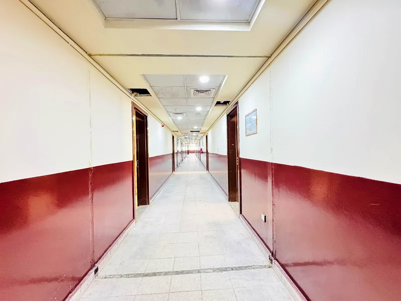 Live in Comfort: Affordable Staff Accommodation with Inclusive Utilities!63612458064771114