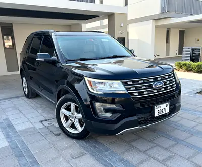Ford Explorer 2017 Full Options with leather GCC 4WD, Original Paint, Free of Accidents, Very Clean