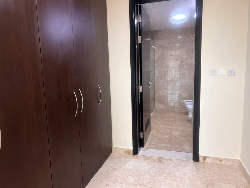 شقة واسعة من غرفتي نوم | موقع متميز | عائد استثماري مرتفع63845834381697113