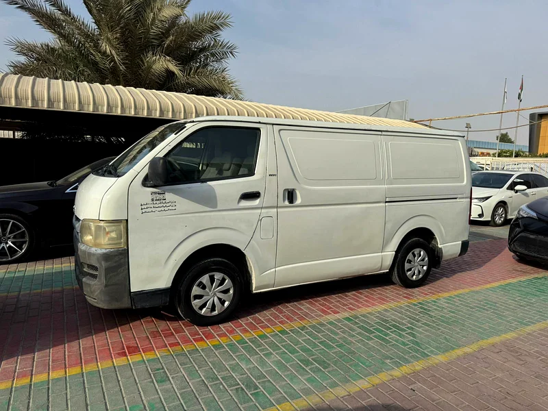 Toyota Hiace 2009 white63401317840385111