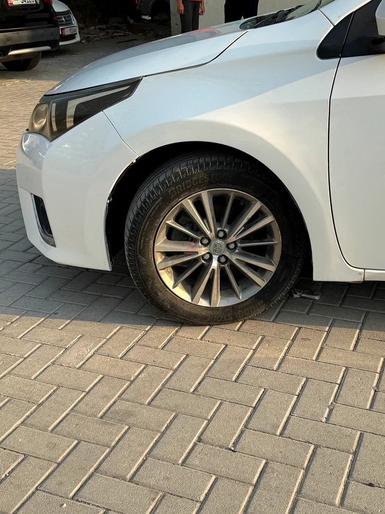 تويوتا كورولا خليجي 1.6L وكالة مالك أول 2014 للبيع63401304392579114