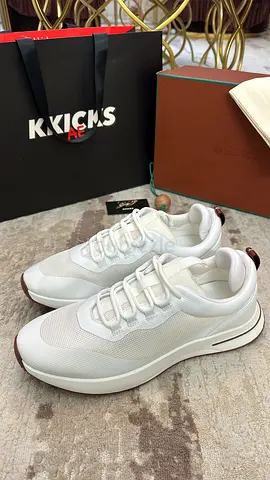 Loro Piana Week-End Walk ‘White’