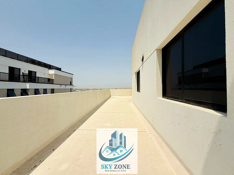 3BHK / BRAND NEW / WITH GYM POOL/ AND PARKING/ JUST ON 110K63730241926530113