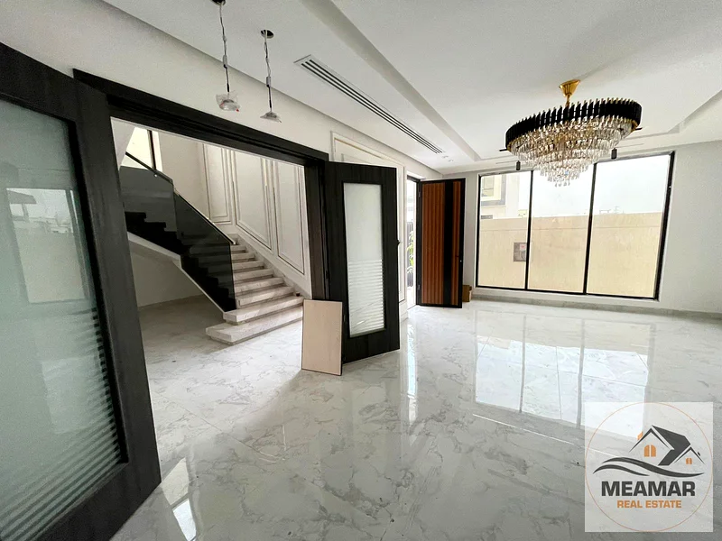 تشمل رسوم التسجيل وملكية. فرصة ذهبية لامتلاك فيلا63914106060930112