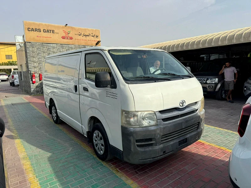 Toyota Hiace 2009 white63401317840385111