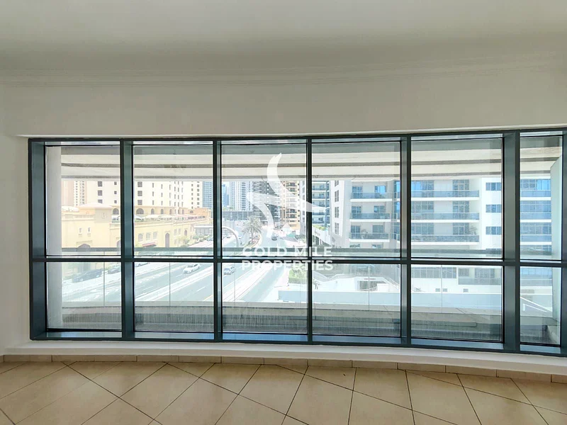 LUXURIOUS 3 BEDROOM ||| SPACIOUS LAYOUT ||| PRIME LOCATION63773248615553114