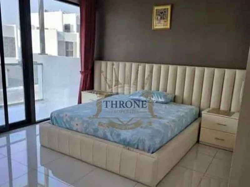 6BR+M(V-3 )/ INDEPENDENT/ READY TO MOVE IN/ LUXURY64003013996931113