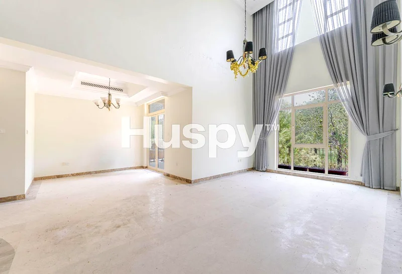 Renovation Opportunity | Large Plot | Vacant63917970196097111