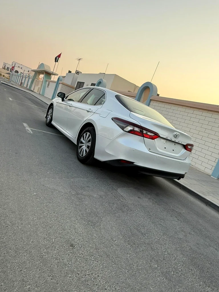 Toyota Camry 2.5L S 4X2 2022 in excellent condition with low mileage63401309163523112