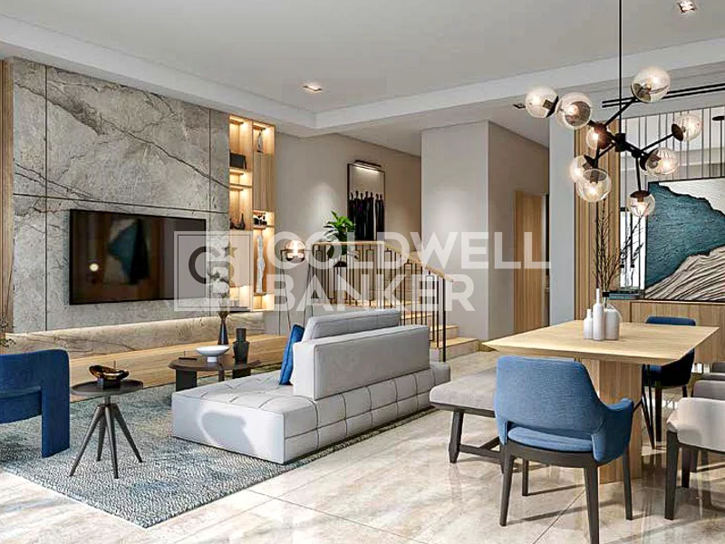 Corner Unit | Single Row | Prime Location | Resale64014080088065111