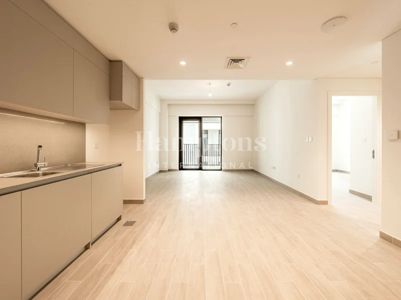 Bright And Spacious | Low Floor | Vacant63758258907395113