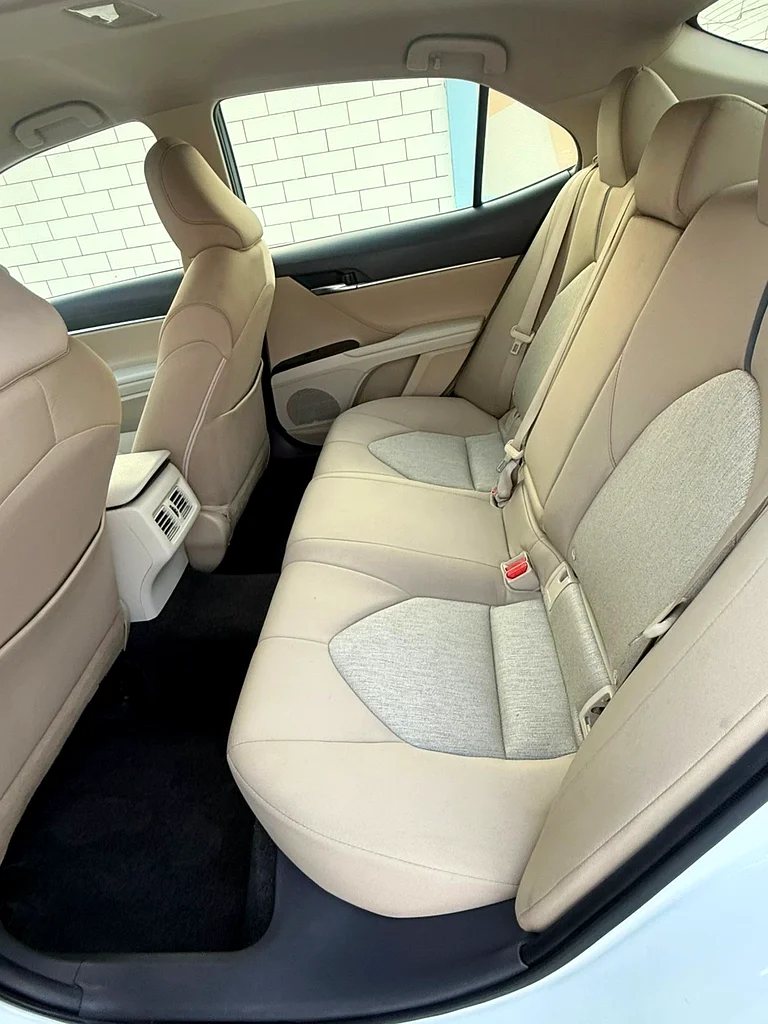 Toyota Camry 2.5L S 4X2 2022 in excellent condition with low mileage63401309163523114