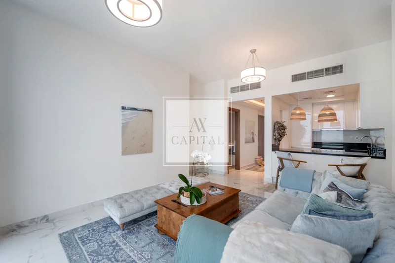 Vacant from May 2025 | Furnished | High Floor63795178798082112