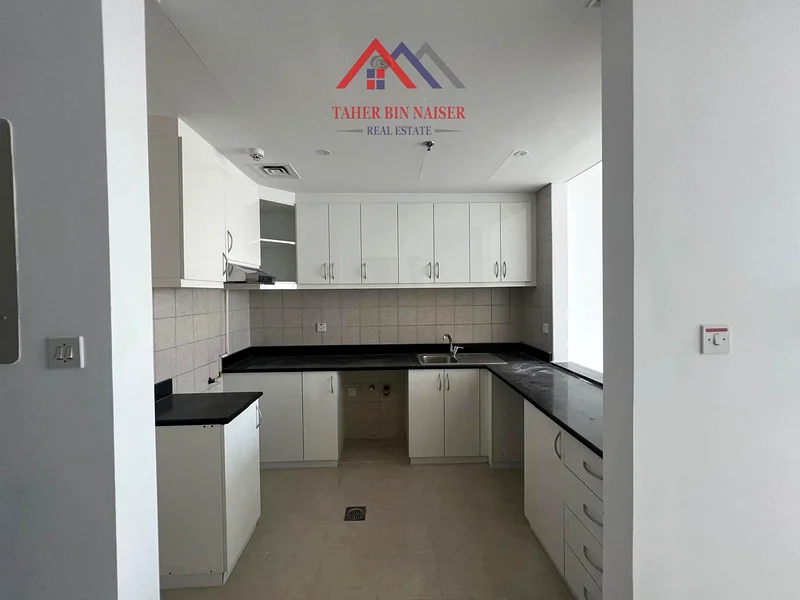 UPGRADED HUGE WELL MAINTAINED 1BED WITH BALCONY63729776910594112