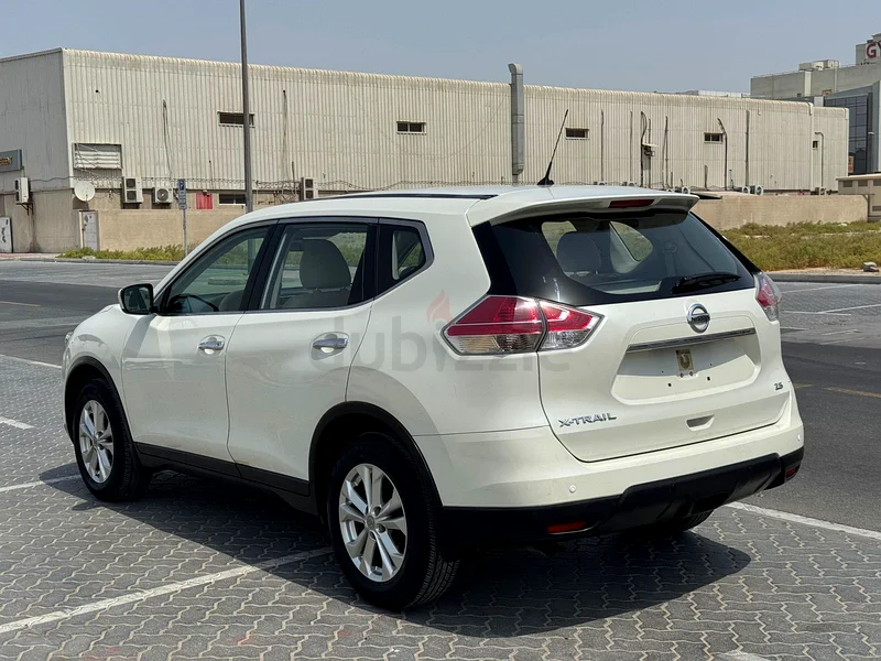 NISSAN X TRAIL 2015 GCC63488644151554113