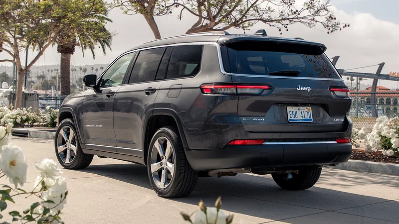 2022 grand Cherokee l limited 4x463489715329411112