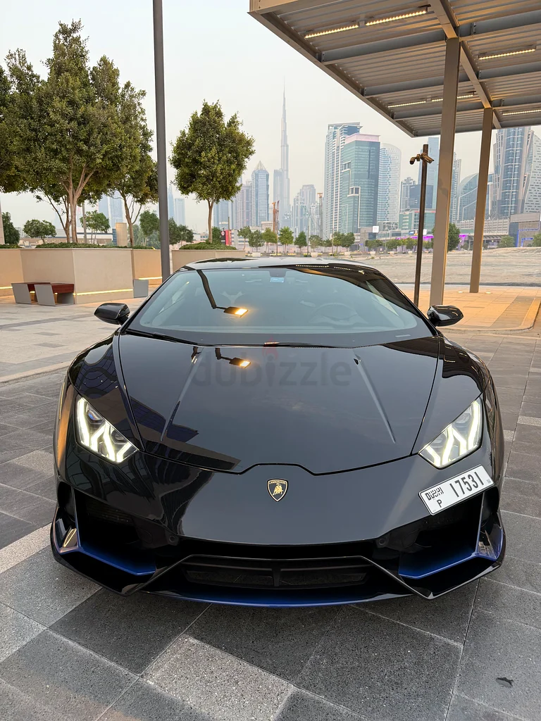 Huracan EVO / Forged Carbon / Low mileage63490820296066111