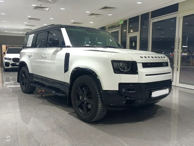 Land Rover Defender V6 Gcc specs SE 11063482718689793112