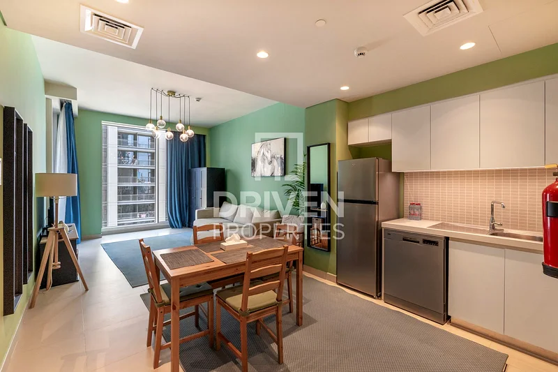 Vacant | Furnished Apt and Prime Location64027121530883114