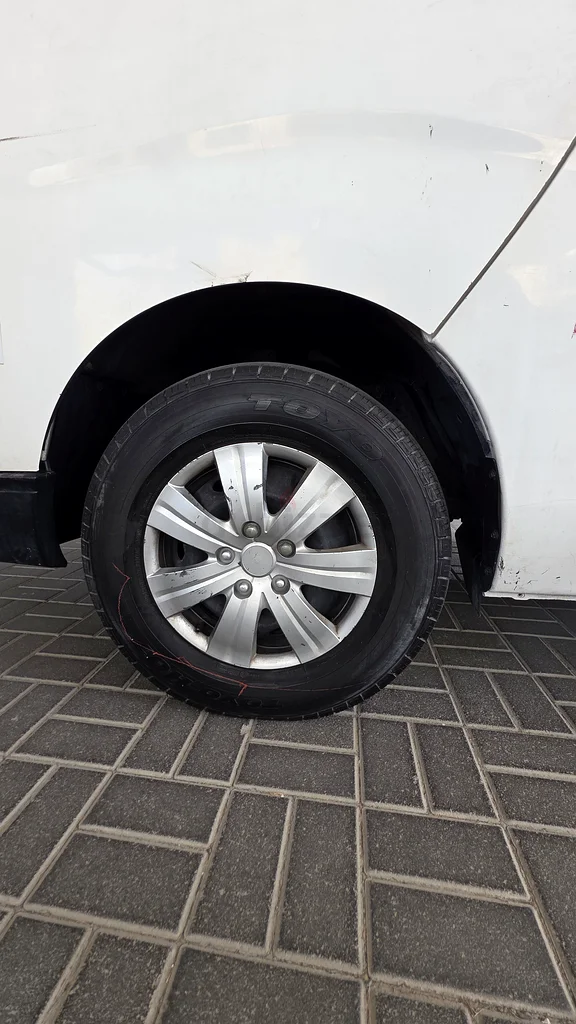 نيسان أورفان جيدة الصيانة للبيع63401298057090114
