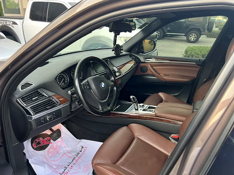 بي إم دبليو X-Drive، أعلى فئة مع رادار - مالك ثاني من دول مجلس التعاون الخليجي - محرك وناقل حركة وشاسيه (خالي من الحوادث)63406212874625113