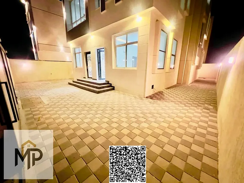 For sale, a distinctive villa in Al Helio, Ajman. Now's your chance to own a luxurious villa with a modern design and high-end finishes.63894218774273113
