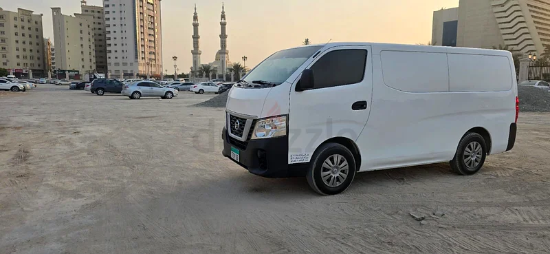 نيسان أورفان أوتوماتيك63412537835393113