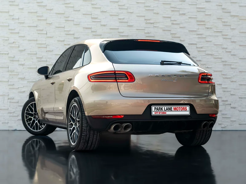BACK-TO-SCHOOL DEALS • MACAN S • FULLY LOADED • UNDER 2 YEARS SERVICE PLAN • SERVICE HISTORY • GCC63489035824387111