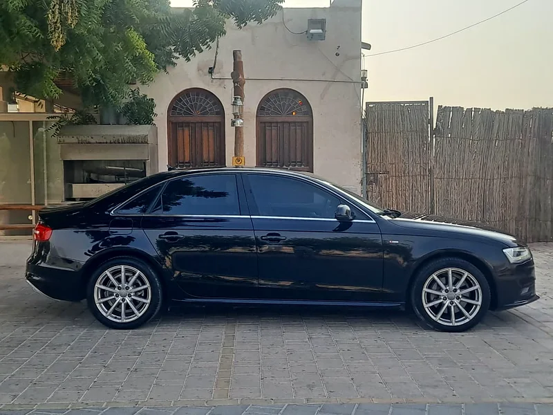 AUDI A4 V4 2.0L SLINE FULL OPTION LOW MILEAGE63232137024770111