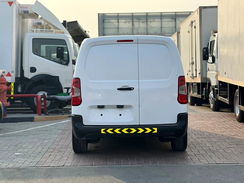2022 | Peugeot Partner | Van | Manual | GCC | V4 | Ref#81063613734899715114
