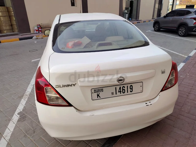 Nissan Sunny63421144728450112