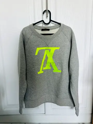 Louis Vuitton upside down Stylish Grey Sweatshirt with Neon Accent