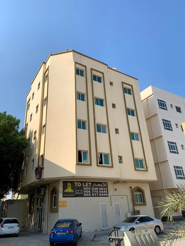 للبيع، مبنى استثماري سكني، طابق أرضي وأربع طوابق، في عجمان، منطقة البستان63865570540545112
