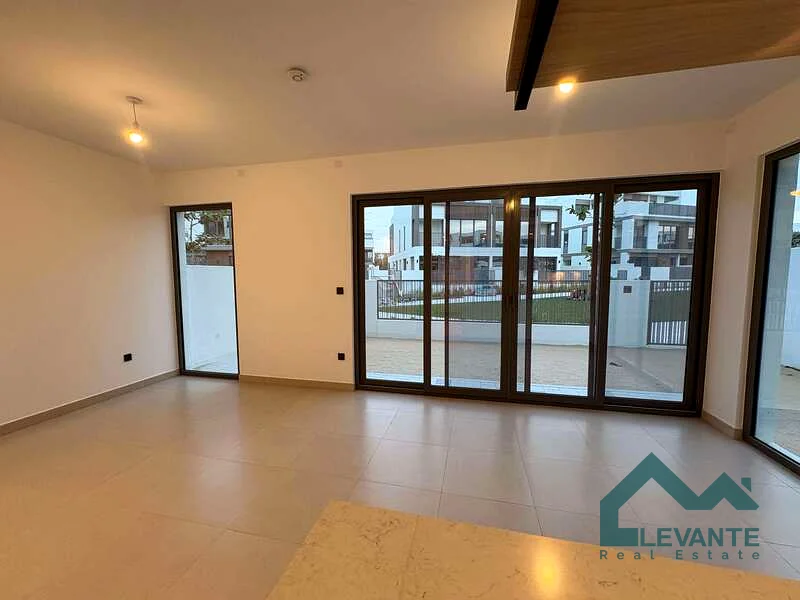 5 BED + MAID | SINGLE ROW | PRIME LOCATION63493581416193113
