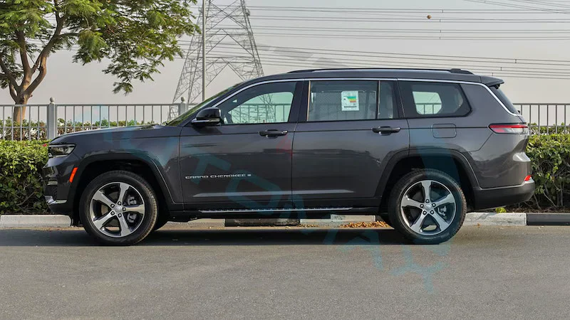 2022 grand Cherokee l limited 4x463489715329411114