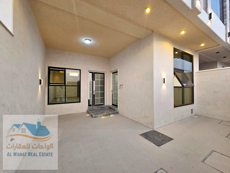 A townhouse villa for sale directly from the owner in Al Helio 2, Ajman, in a prime location close to Azha Community, with a 9-meter front setback fro63912467227523114