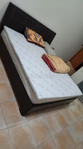 Stylish and Comfortable Bed Frame with Mattress for Sale
