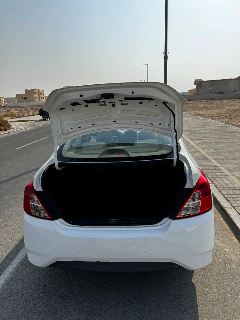 Nissan Sunny 2020 | White | Excellent Condition | Easy Payment Option634841575598111129