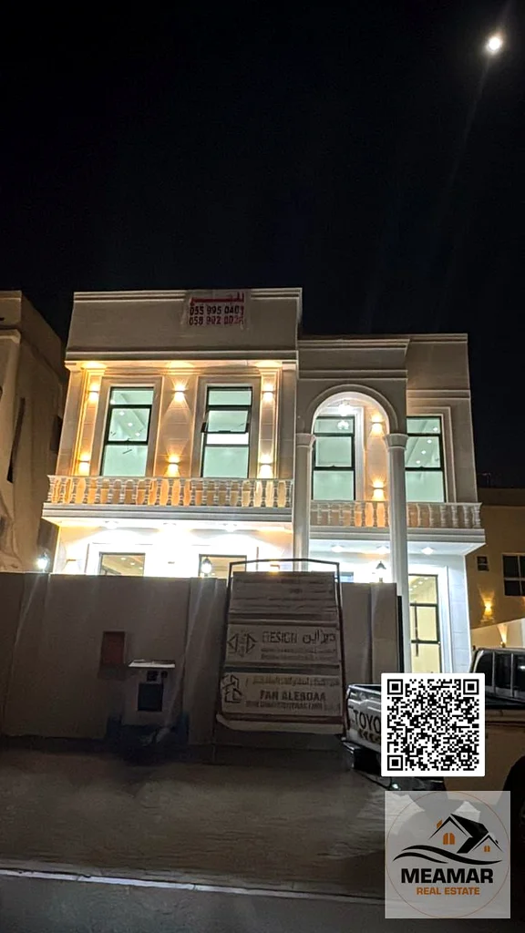 A luxurious villa in Al-Helio 2, with an area of 3600 square feet, at a price including registration and ownership fees. 5 master bedrooms, freehold f63894607047809110