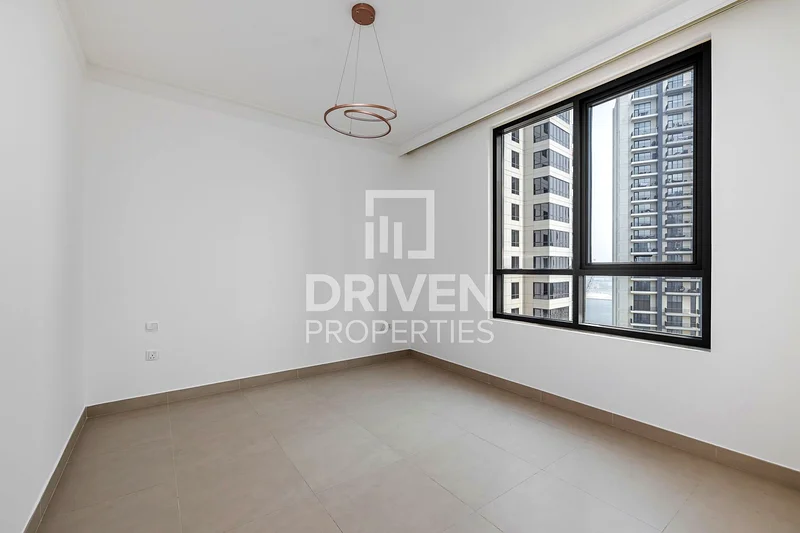Spacious | High Floor with Burj and Sea View64027639884163114