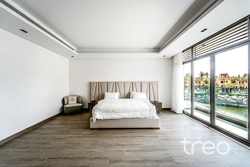 Custom Build | G + 2 | Billionaires Row63753148566147111