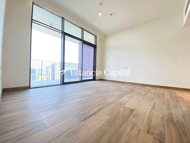 LARGE PLOT | MODERN DESIGN | BRAND NEW63762121894785111
