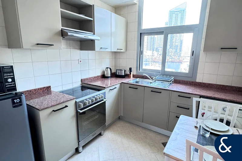 Studio Apartment | Marina View | Upgraded64038572014594114
