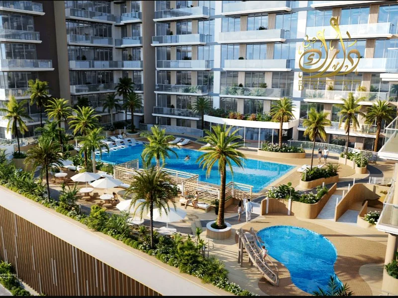 50%post handover\next to metro and temple63944408503427111