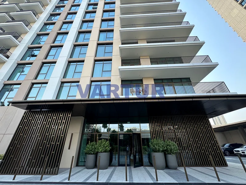 🌟 Luxury Living at Its Peak – Creek Palace Residence | 32nd Floor 🌟64026986840705111